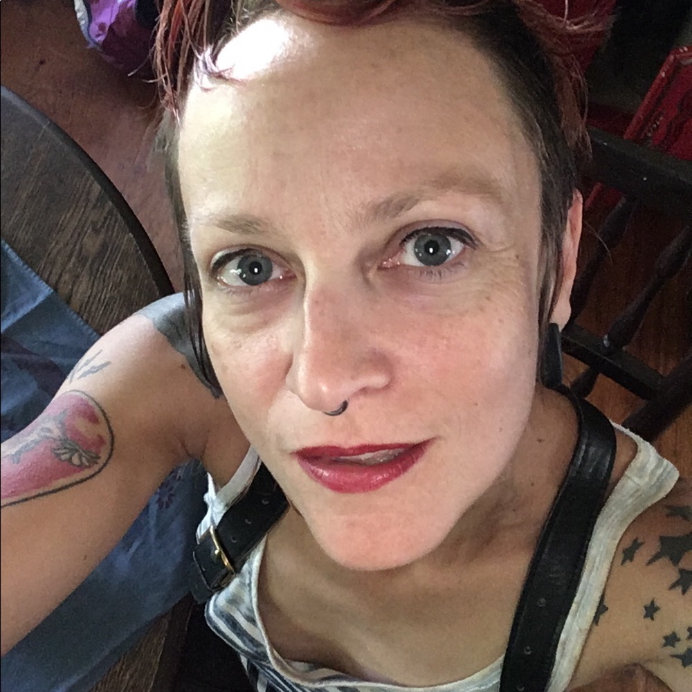 Meet your Posher, Jan